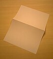 Schnellaktendeckel: Blatt DIN A4 Kopierpapier gefaltet