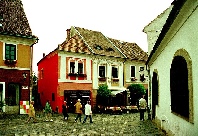 640px-Szentendre_Hungary.JPG