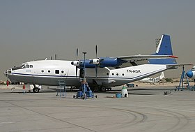 L'Antonov TN-AGK à l'Aéroport international de Charjah (Avril 2004).