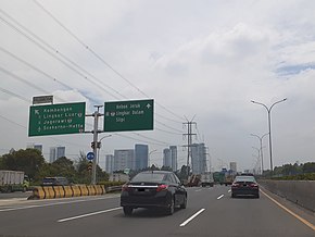 ViosNCP150G13TangerangTollRoad.jpg