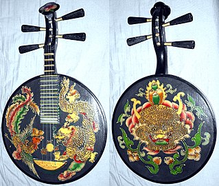 Front and back of a modern yueqin