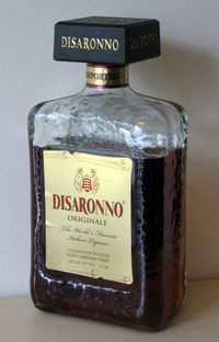 Láhev Amaretto Di Saronno