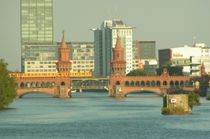 The U-Bahn passes Oberbaum Brcke