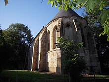 Ang Kandero sa Jussy-Le-chaudrier, usa ka Templar Chapel