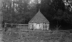 Denbigh Plantation springhouse HABS VA1.jpg