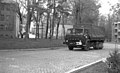 Die Hauptstraße der Garnison. KAMAZ bewegt sich an der Kaserne vorbei zum Checkpoint. 16. Mai 1991