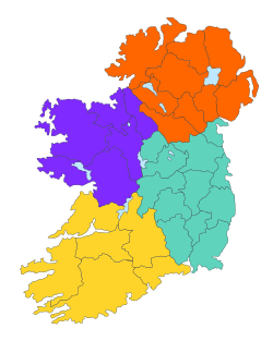 アイルランドの地方（赤：アルスター、紫：コノート、緑：レンスター、黄：マンスター）