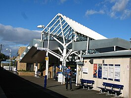 Kirkaldy station east side 2011.jpg