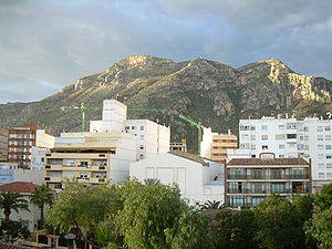 Muntanya de les Creus, vista des de Tavernes.JPG