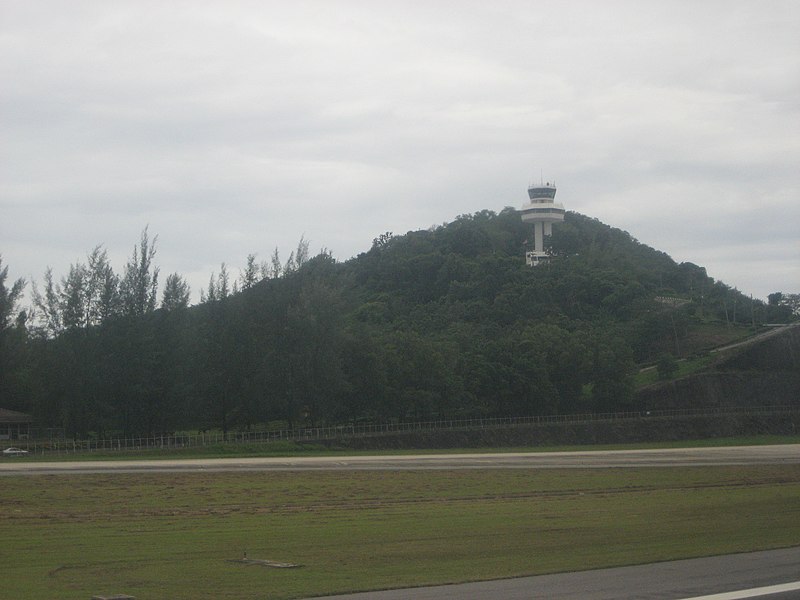 파일:Phuket international airport tower.jpg