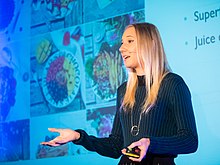 Nutritionist Pixie Turner talking about nutrition-related pseudoscience in 2019 Pixie Turner at QED 2019.jpg