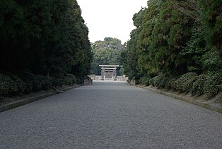 Droga prowadząca do mauzoleum