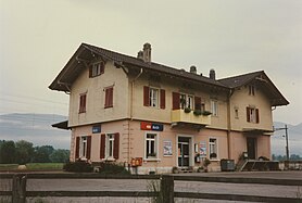 Stationsgebäude Arch (1994)