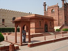 The Mausoleum of Iqbal, next to Badshahi Masjid, Lahore, Pakistan Tomb of Allama Iqbal next to Badshahi Mosque main entrance.jpg