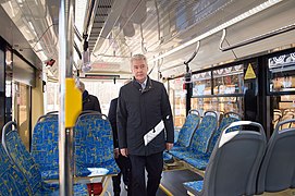 Салон задней секции трамвая «Витязь-М»