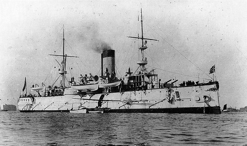 800px-AdmiralNakhimov1900-1903.jpg