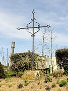 Calvaire à l'est du village.