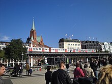 HamburgBaumwall+U-Bahn.JPG