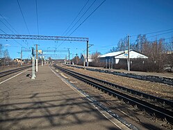 Karabanovo-raudteplatform Moskvan raudten Surel renghal vl 2015