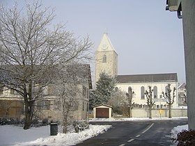 Lustdorf mit der Kirche St. Afra und St. Nikolaus