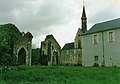 L'ancienne abbaye de Loroy en 1987.