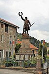 Le Poilu victorieux de Saint-Sauveur-en-Rue