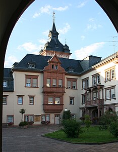 Schloss Meerholz[24]