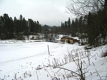 Nearby there are remnants of Belogorka hydro-power plant on the Oredezh river