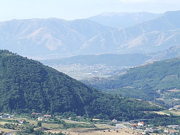 Vallo di Diano seen from Caggiano. Alburni e Vallo di Diano visti da Caggiano 04.JPG