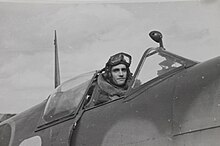 Photo d'Arnaud de Saxcé, pilote de chasse du Groupe Alsace, dans son cockpit.