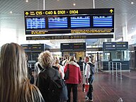 Charlot och Charlotte är en roadmovie genom Danmark, från väntan på Kastrup till Sankt Hans-bål i Skagen.