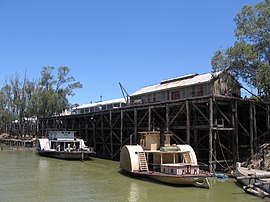 EchucaWharf.JPG