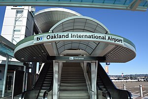 Entrance to Oakland Airport BART Station (BART to OAK tram).JPG
