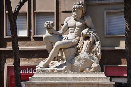 Fontaine du Vieillard (1818), Place de Sants à Barcelone.