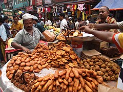 Традиційний бенгальський базар іфтар[68]