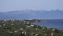 Blick über Koroni und Golf von Messenien zum Taygetos