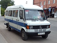 Mercedes-Benz Т1 310D маршруту 2а на вулиці Київській