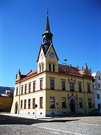 Hôtel de ville.