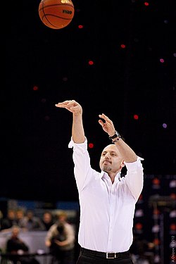 Obradović vuonna 2012.