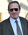 Tommy Lee Jones, como el agente K.