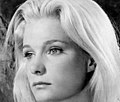 1942 Yvette Mimieux (Els quatre genets de l'apocalipsi)