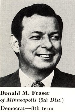 Donald M. Fraser vuonna 1977.