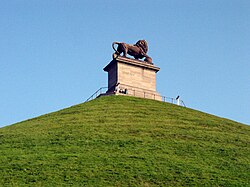 A waterlooi csata helyén emelt Butte du Lion emlékmű