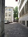 Blick vom Marsiliusplatz auf den Innenhof der Neuen Universität