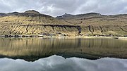 Hvalvík vom Hafen von Streymnes aus gesehen