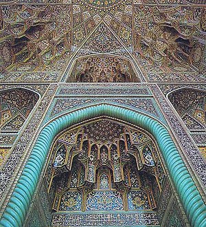 مشہد واقع گوہر شاد مسجد جو ملکہ گوہر شاد دے ذوق لطیف دا عظیم نمونہ اے