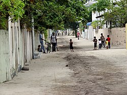 Mahibadhoo main street.jpg