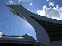 La torre del Estadio Olímpico de Montreal