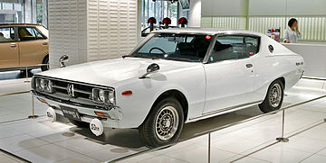 360px-Nissan_Skyline_C111_2000_GTX-E_001.jpg