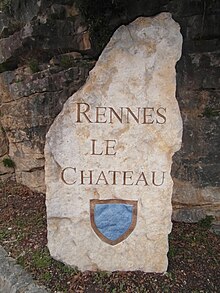 Stèle située à l'entrée de Rennes-le-Château